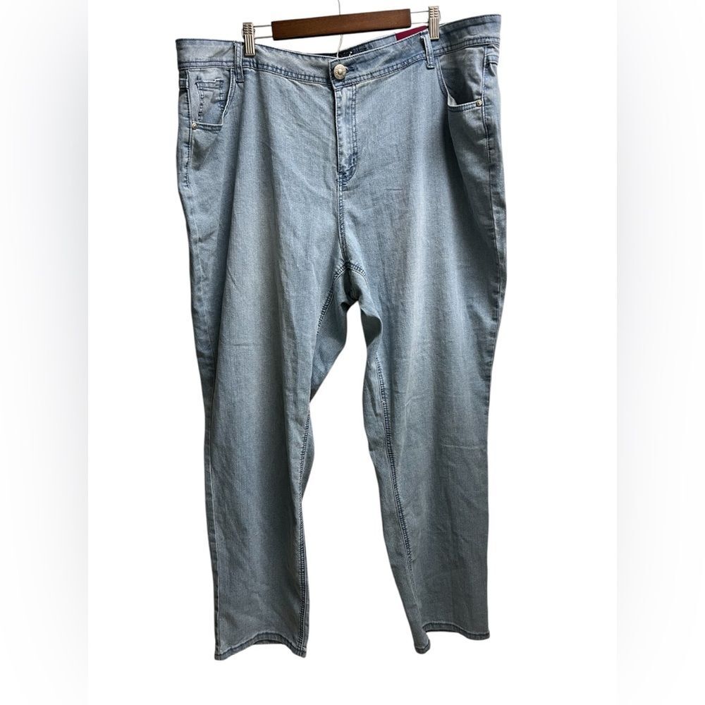 NWT Ashley Stewart Plus Size High Rise Average Skinny Light Wash Jeans SZ 26